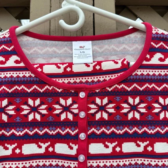 NWT Vineyard Vines Holiday Pajamas - Picture 4 of 11